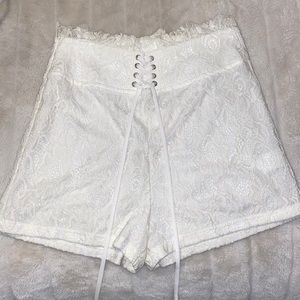 LF Dress Decode  White Lace High Waisted Lace-Up Shorts